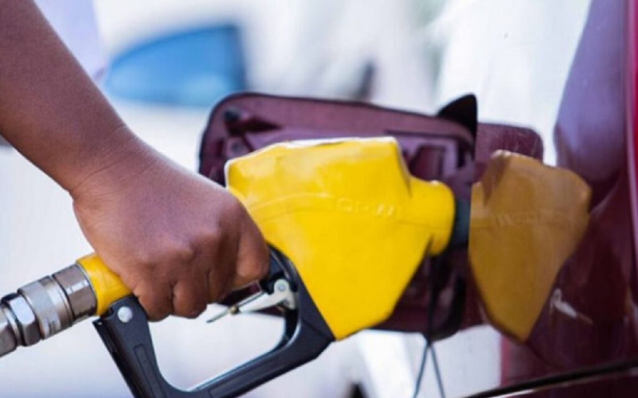 Nouvelle hausse des prix du carburant: une augmentation de 5,4% à 60% du litre de carburant à la pompe